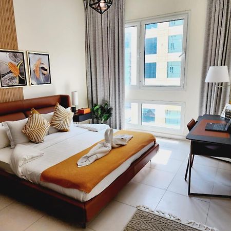 Lovely 1-Bedroom Apartment In The Heart Of Dubai Marina Экстерьер фото