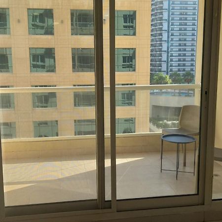 Lovely 1-Bedroom Apartment In The Heart Of Dubai Marina Экстерьер фото